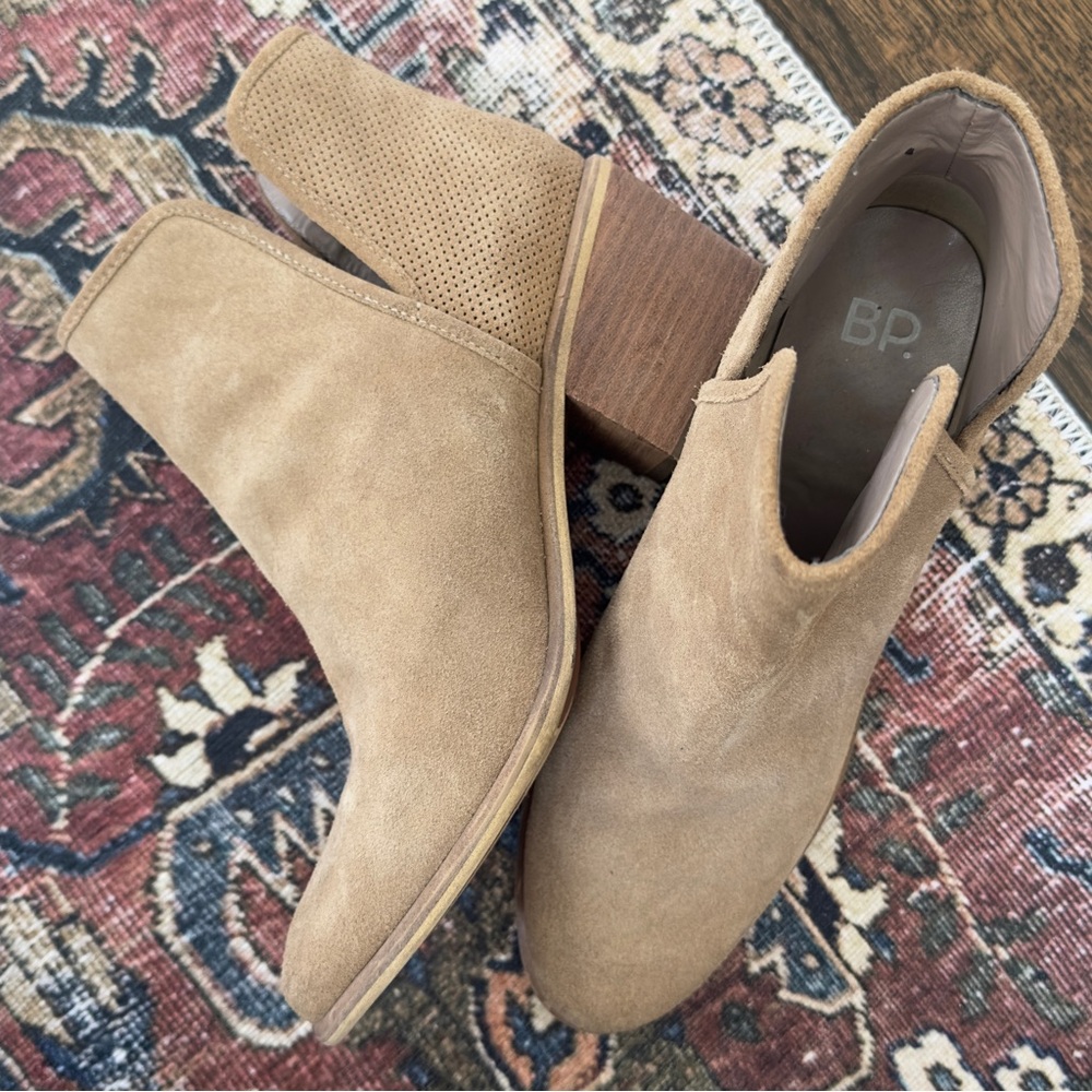 bp Tan Genuine Suede and Leather Ankle Booties with Stacked Heel